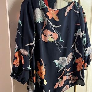 Floral blouse with pearl detail